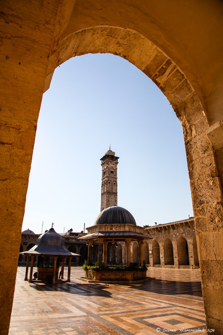 La Gran Mezquita en Alepo     الجامع الكبير في حلب